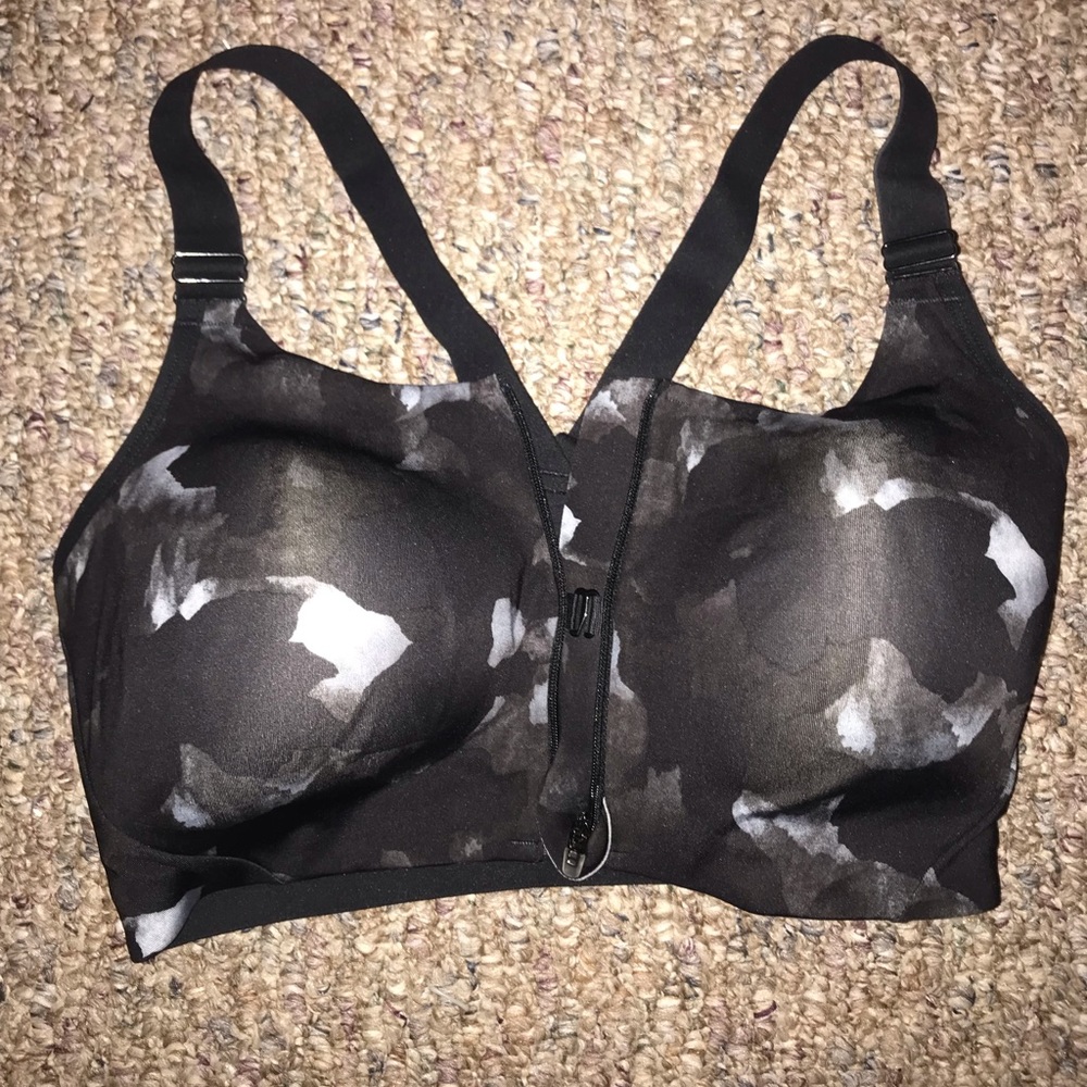 38DD Sports Bra
